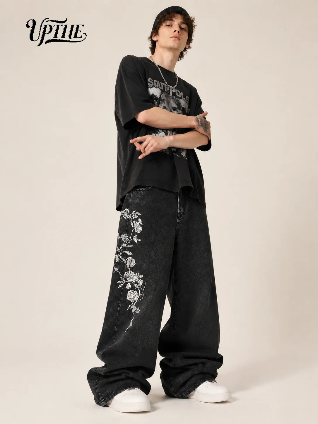 Men’s Washed Black Wide Leg Jeans – Oversized Rose Embroidery Denim Pants