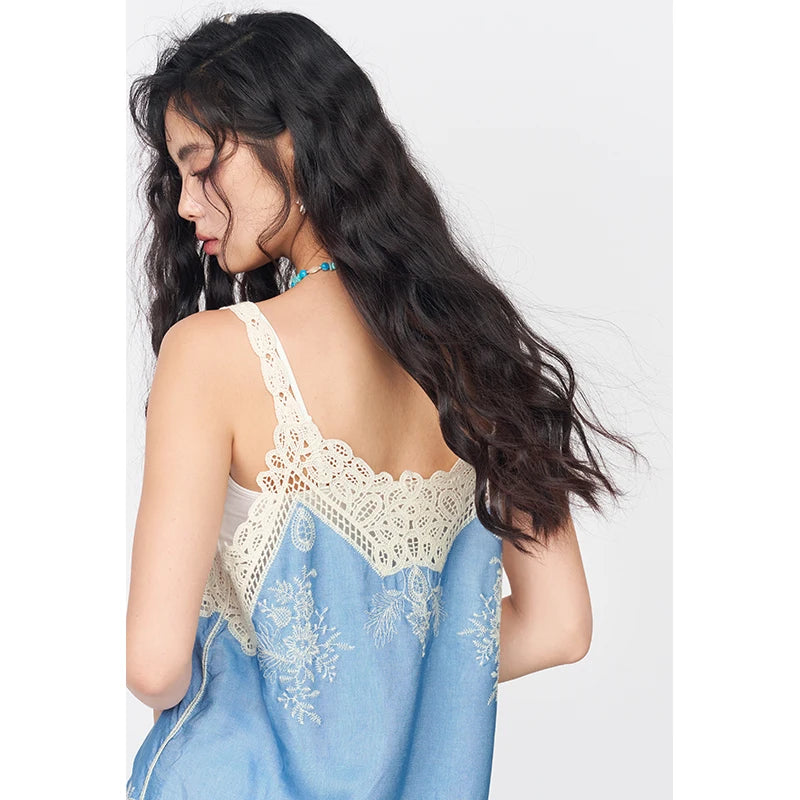 Women’s Lace Trim Floral Embroidered Cami Top